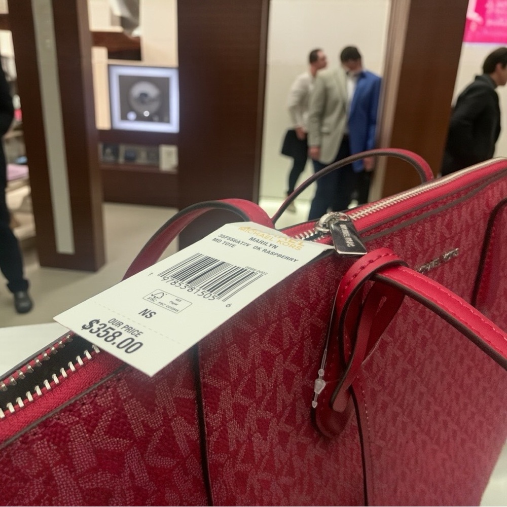 Michael Kors Marilyn medium signature logo tote bag -DK Raspberry $358 - Picture 6 of 6